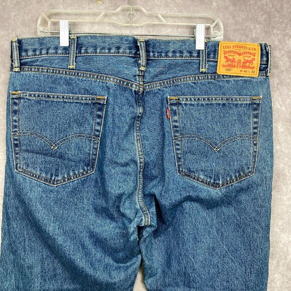 LEVI'S 505 Regular Fit Jeans Mens 40x32 Fits (40x30) Blue Medium Wash Straight - Picture 4 of 9